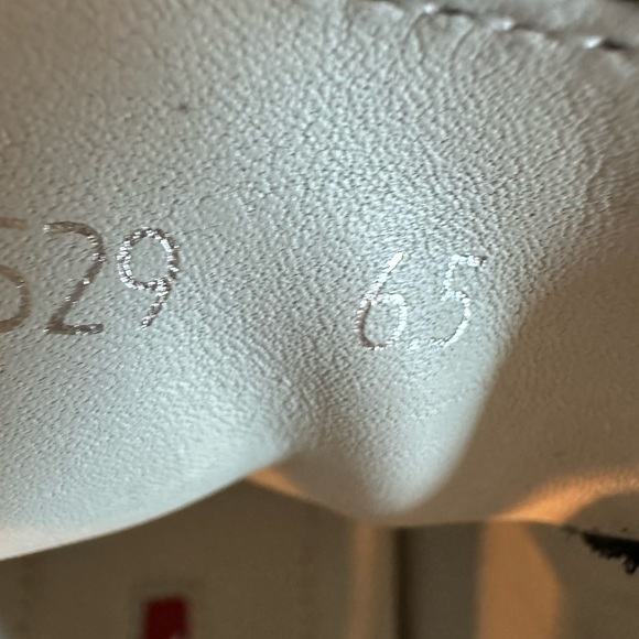 Prada sneakers - Picture 5 of 5